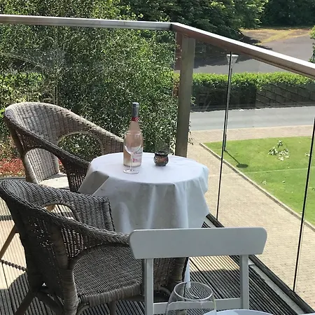 Apartment Escape - 2 Bedroom
