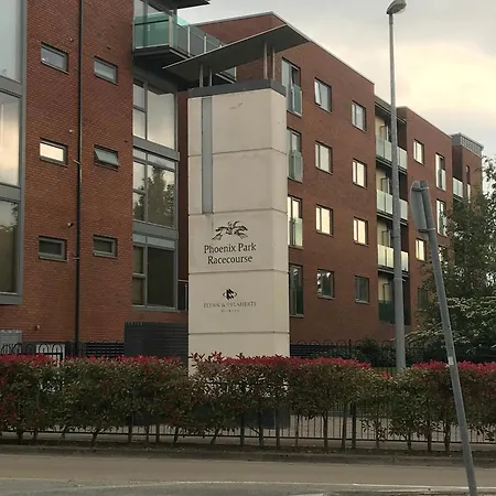 Escape - 2 Bedroom Apartment *